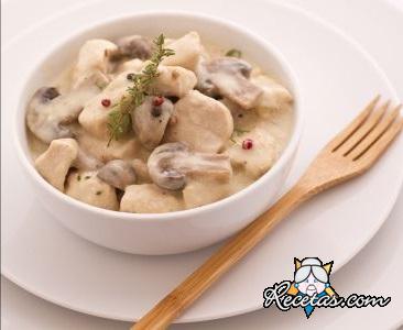Pollo a la crema