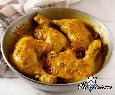 Pollo a la cúrcuma