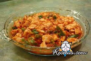 Pollo con salsa de pimientos