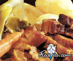 Puchero en olla a presión