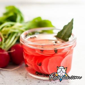 Rabanitos encurtidos