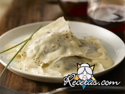 Ravioles al al queso azul