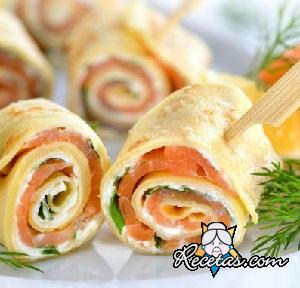 Rollitos de crepes con salmón y Filadelfia