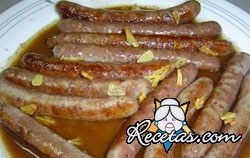 Salchichas al vino
