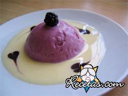 Semifreddo de frutos rojos