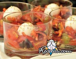 Shots de búfala y tomatitos cherry