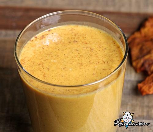 Smoothie de manzana y plátano