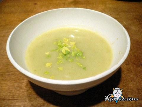 Sopa de apio