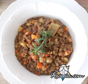 Sopa de lentejas y patatas