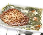 Sopa de acelgas con queso gratinado