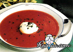 Sopa crema de tomates (microondas)