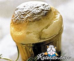 Soufflé mousse de queso