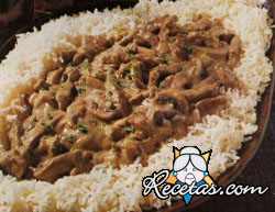 Carne Stroganoff