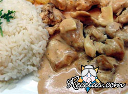 Carne a la strogonoff