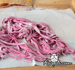 Tallarines de remolacha