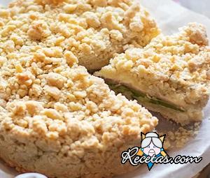 Tarta con crumble salado