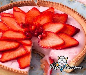 Tarta de yogurt y fresas