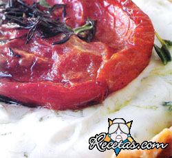 Tartines de tomates confitados