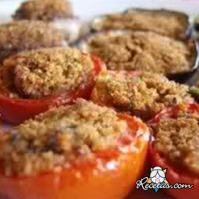 Tomates rellenos calientes