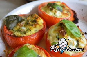 Tomates rellenos con espinacas y arro...