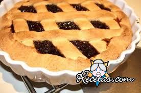 Torta rellena de mermelda