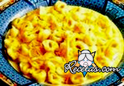 Tortellini con salsa de naranjas