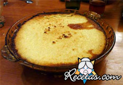 Tortilla rellena de leche condensada