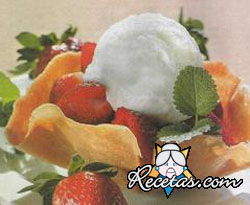 Tulipas con frutillas