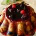 Budín de pan dulce con frutos rojos