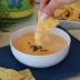 Dip de queso cheddar