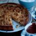 Tarta de manzana con crumble de avellanas