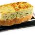 Tortilla de atún con pimientos verdes y cebolla