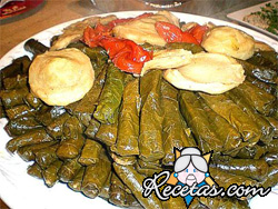 Yabra (hojas de parra rellenas)