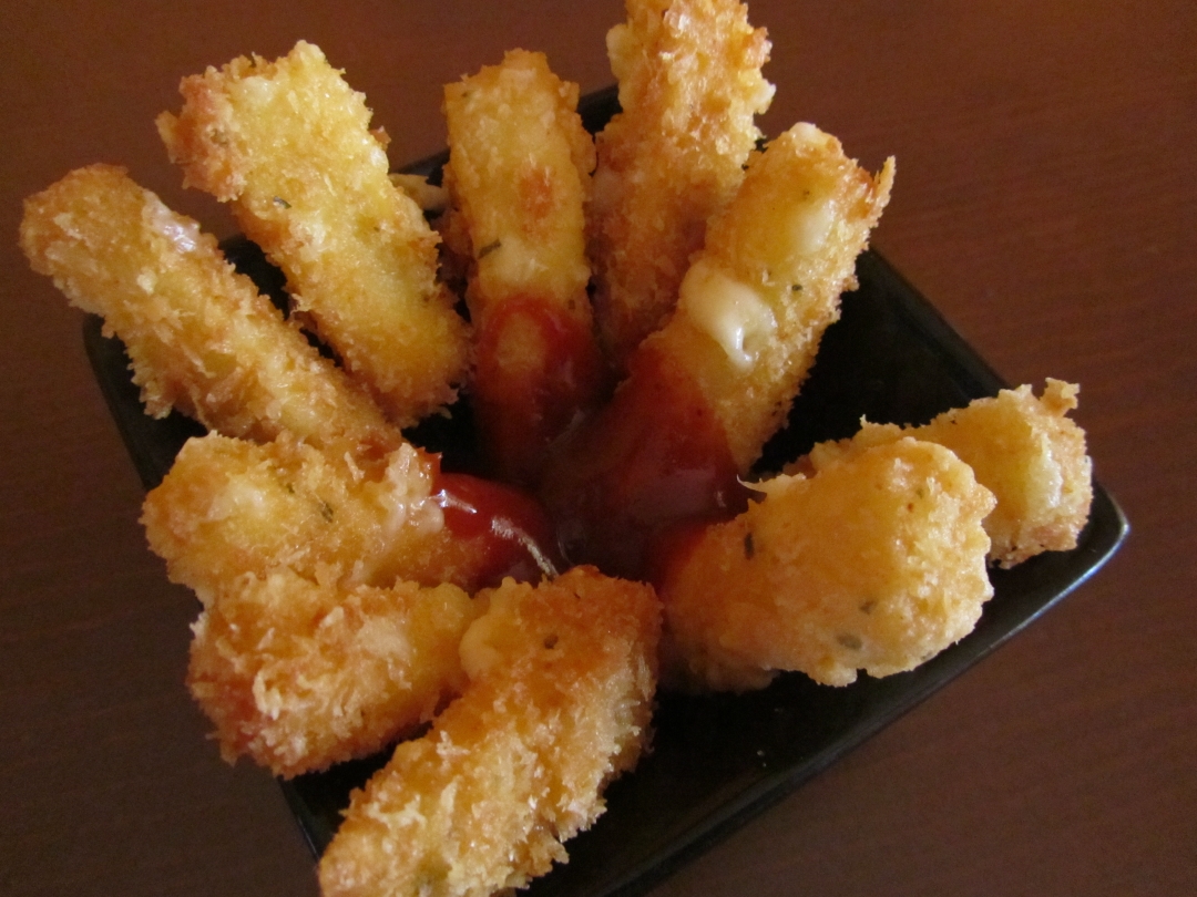 Bastoncitos de qeuso // Finger de queso