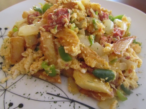 Revuelto de patatas y chorizo